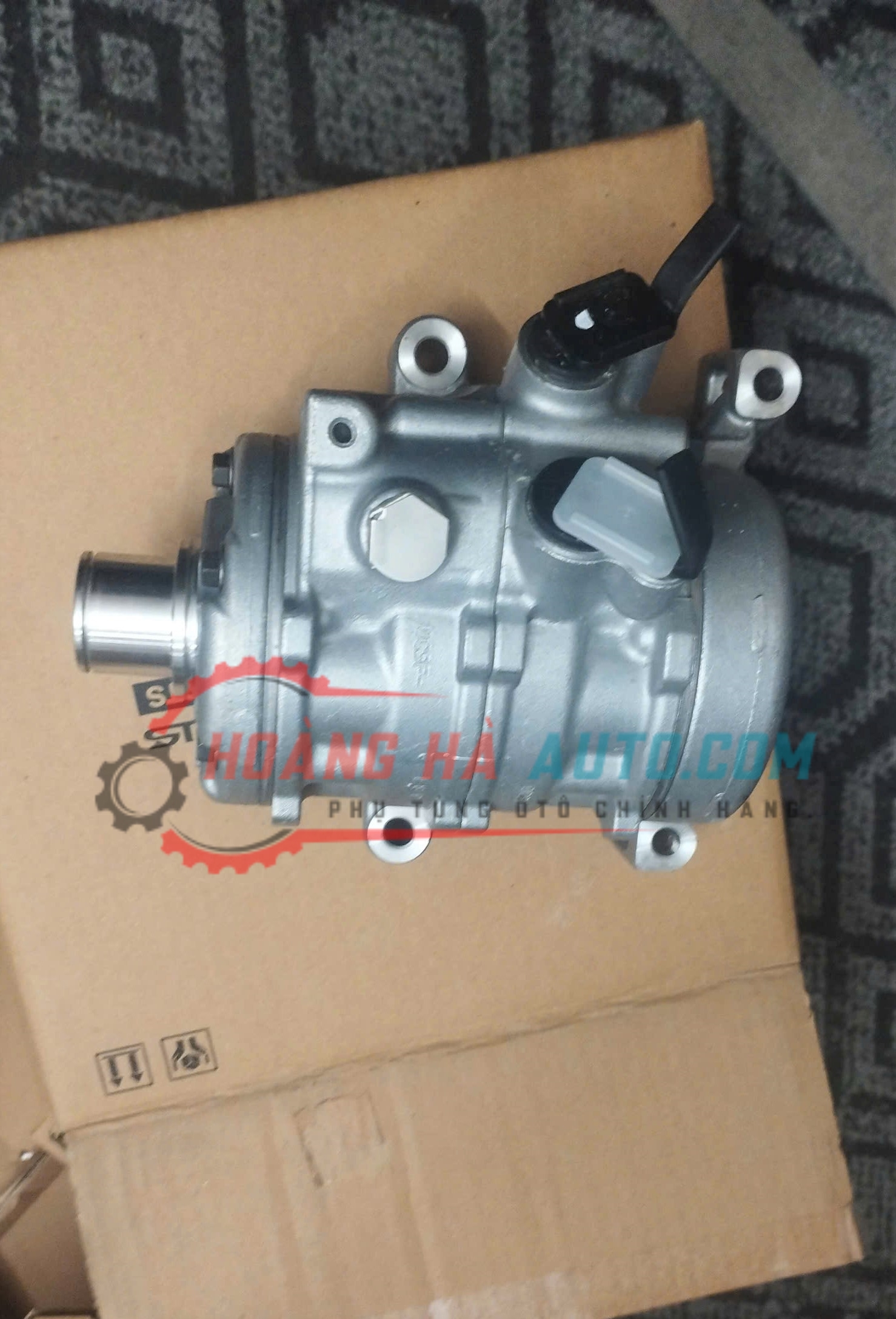 lốc lạnh Toyota Wigo 88320-BZ330 , 88320BZ330