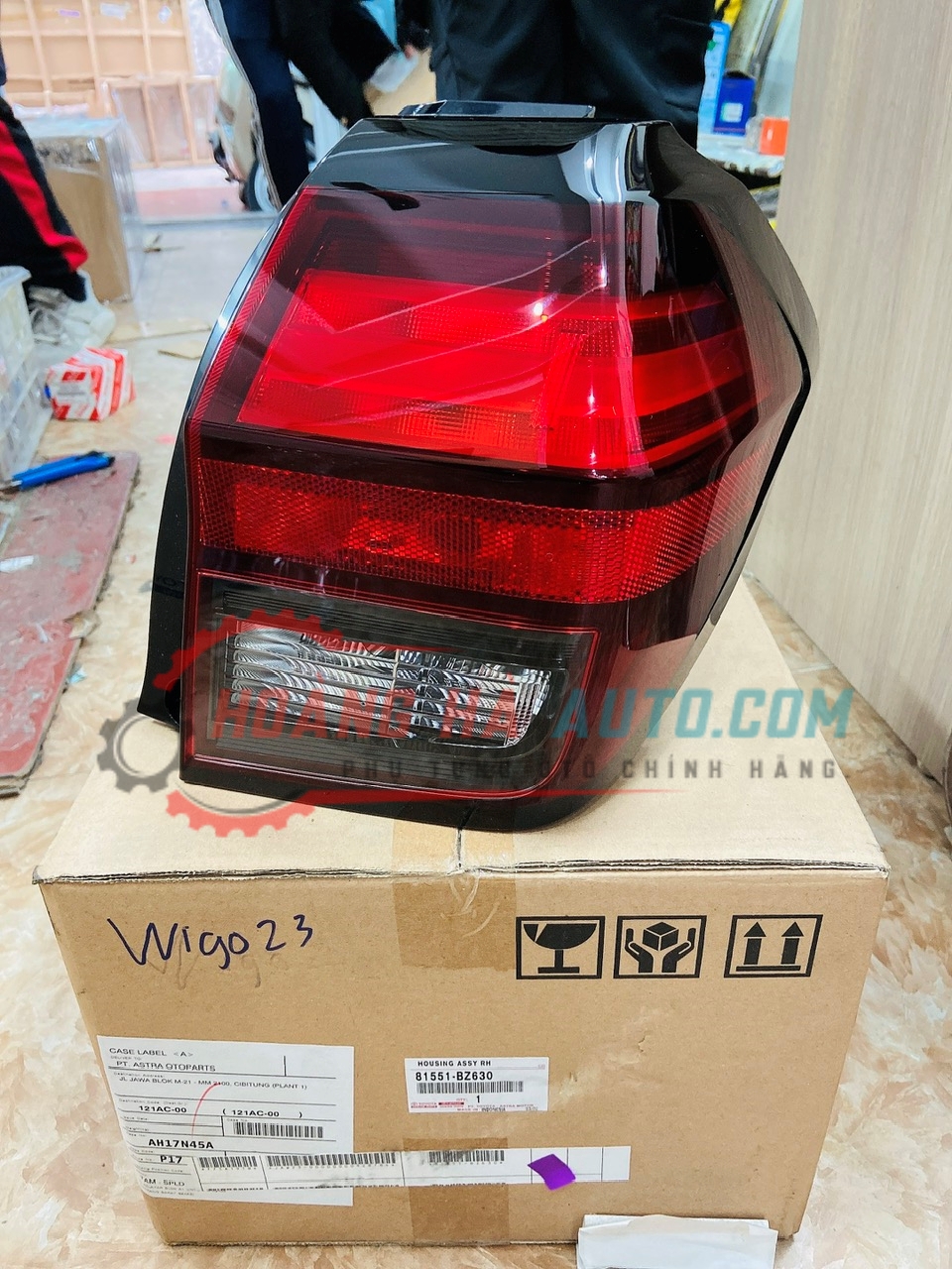 Đèn hậu bên RH Toyota Wigo 2023 Xịn chính hãng | 81551-BZ630 , 81551BZ630