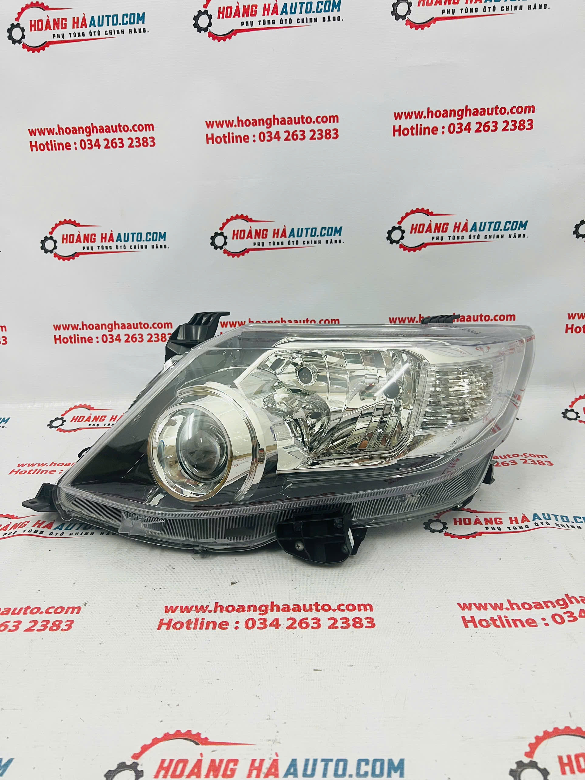 Đèn pha LH Toyota Fortuner 2013 chính hàng Depo | 212-11T4L-LDHM2 21211T4LLDHM2