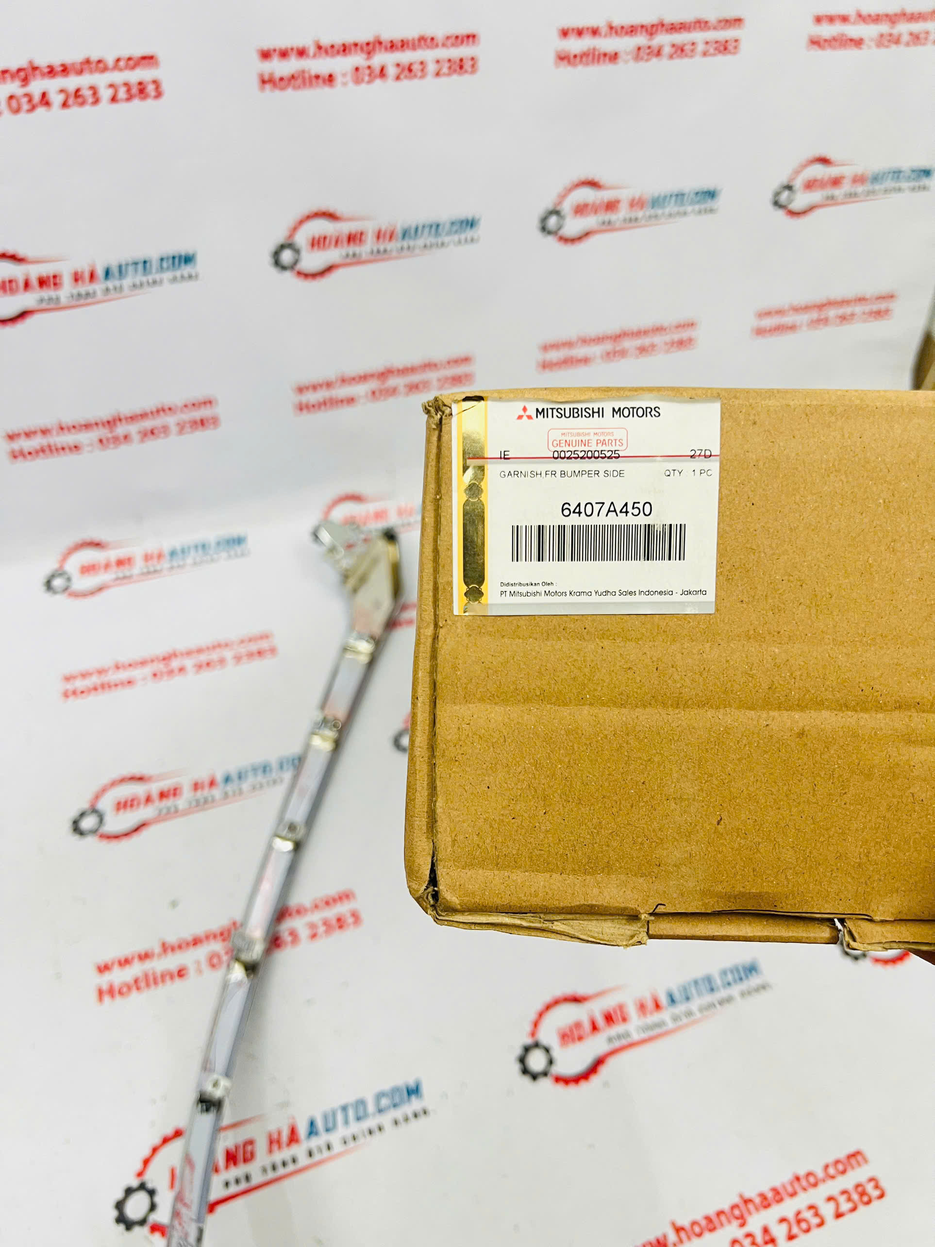 nẹp mạ cản trước Mitsubishi Xpander 2022-2024 Xịn Chính Hãng | 6407A450 