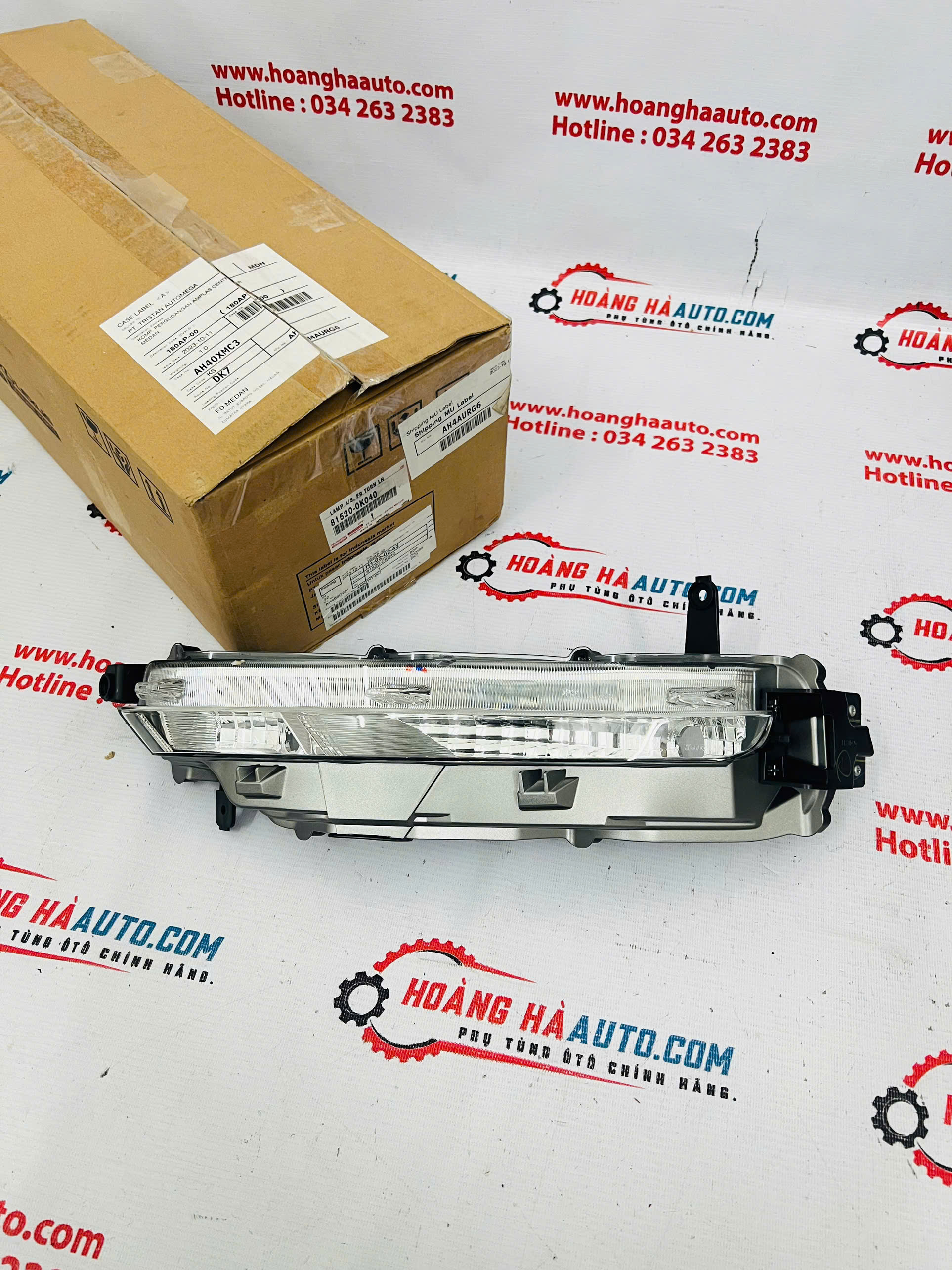 Đèn xi nhan cản trước LH Toyota Fortuner 2020-2022 Xịn Chính Hãng | 81520-0K040 815200K040