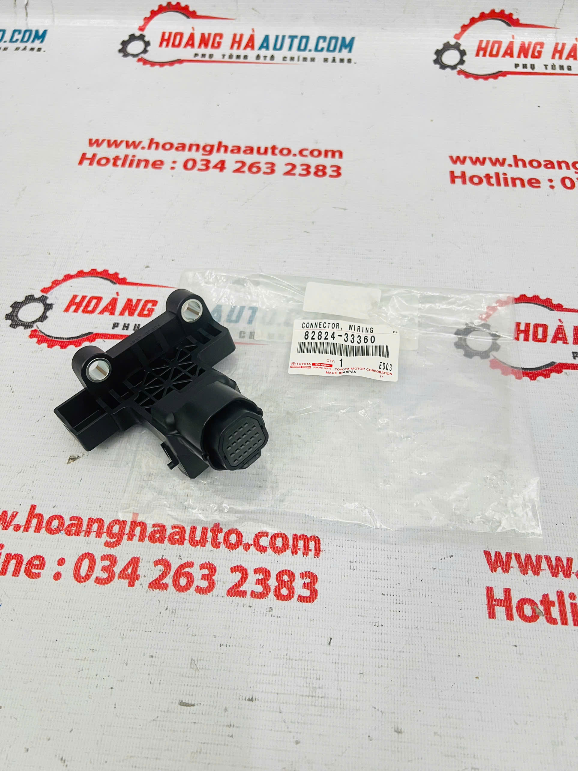 Hộp nối điện trong rơ le Toyota Camry 2012-2019 Xịn Chính Hãng | 82824-33360 8282433360