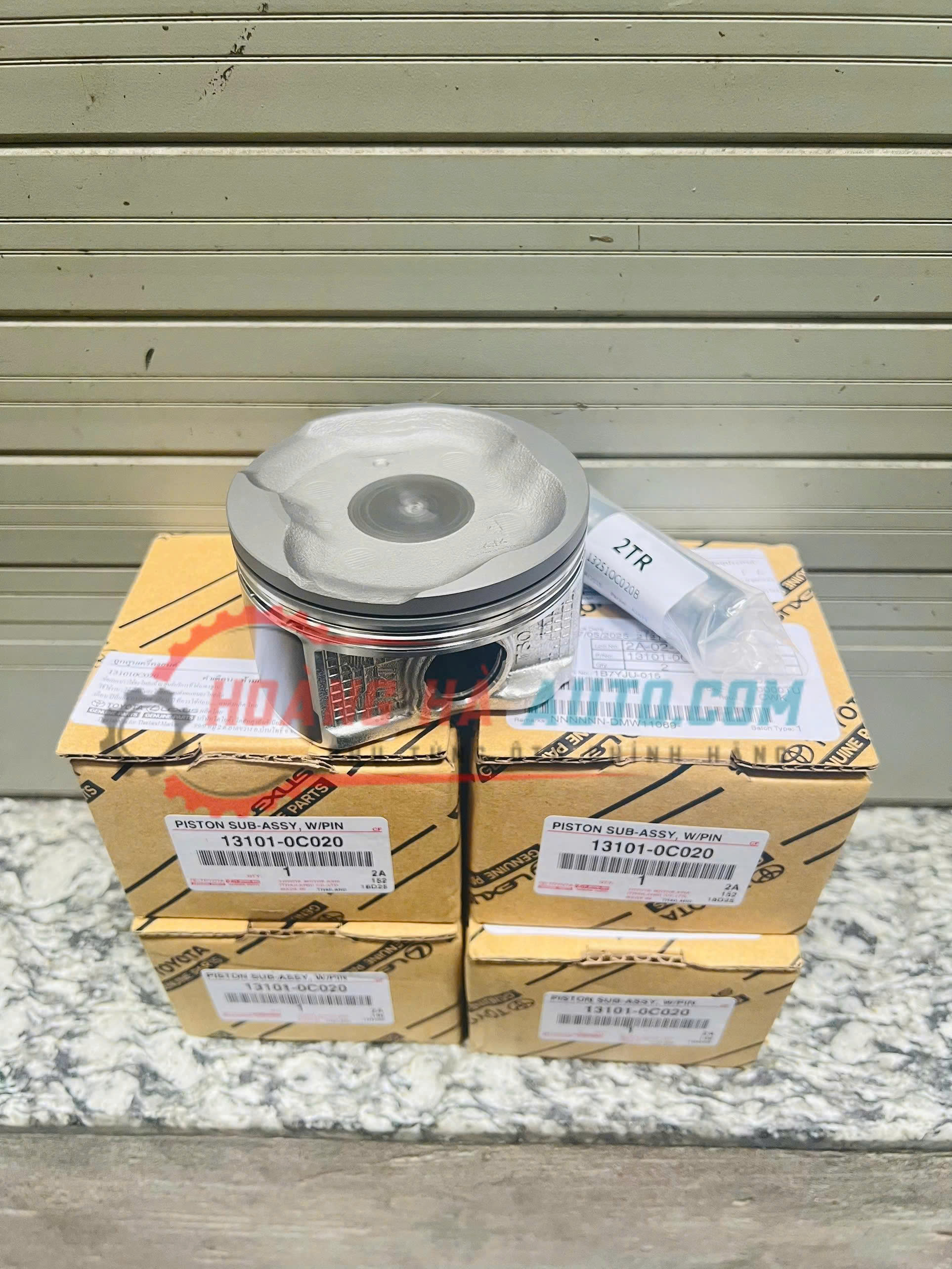 Pitong Toyota Fortuner 2009-2016 1KD 2KD Xịn Chính Hãng | 13101-0C020 131010C020