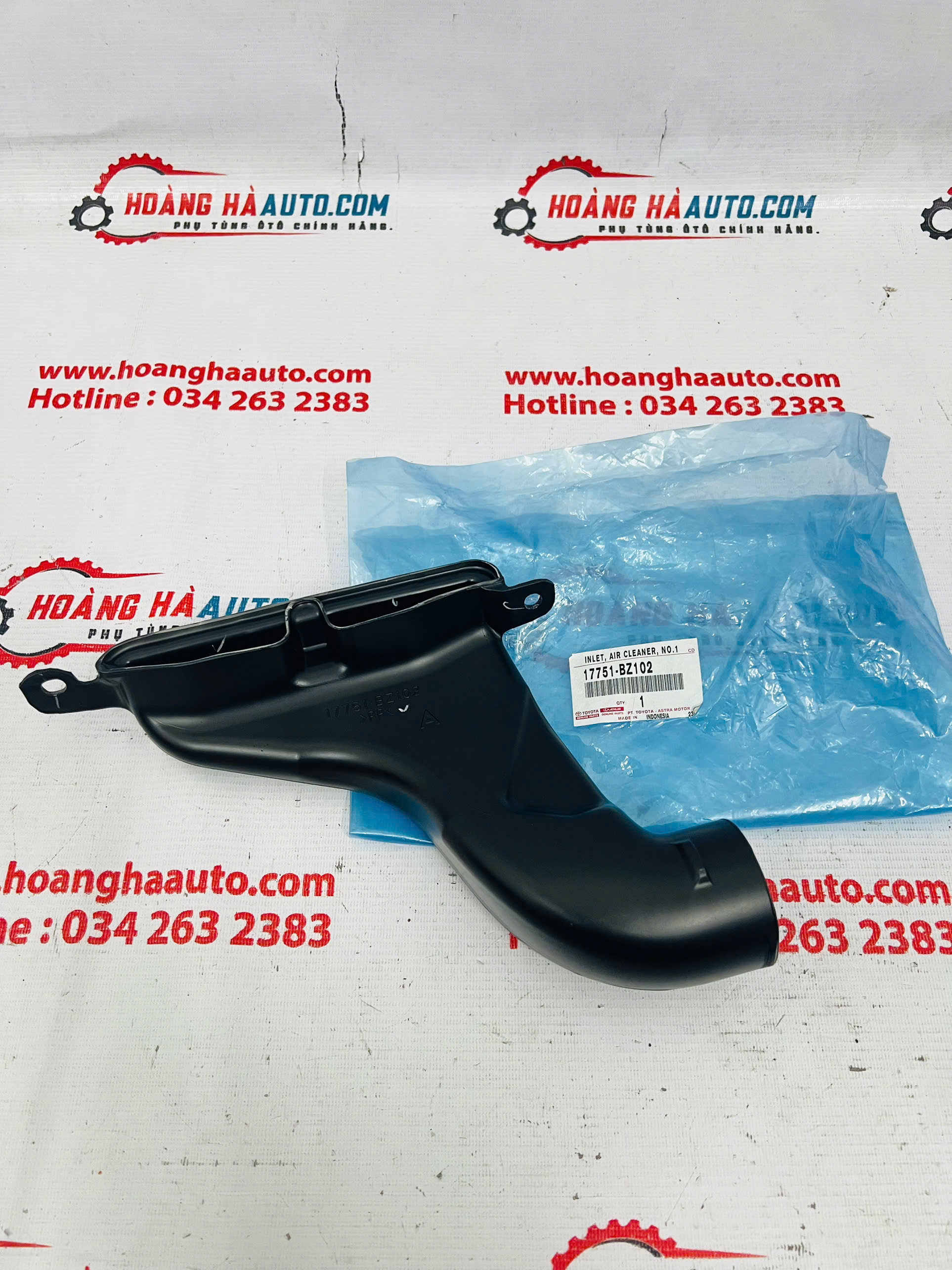 Ống gió vào bầu lọc gió ( No.1 ) Toyota Raize 2021-2024 Xịn Chính Hãng | 17751-BZ102 17751BZ102