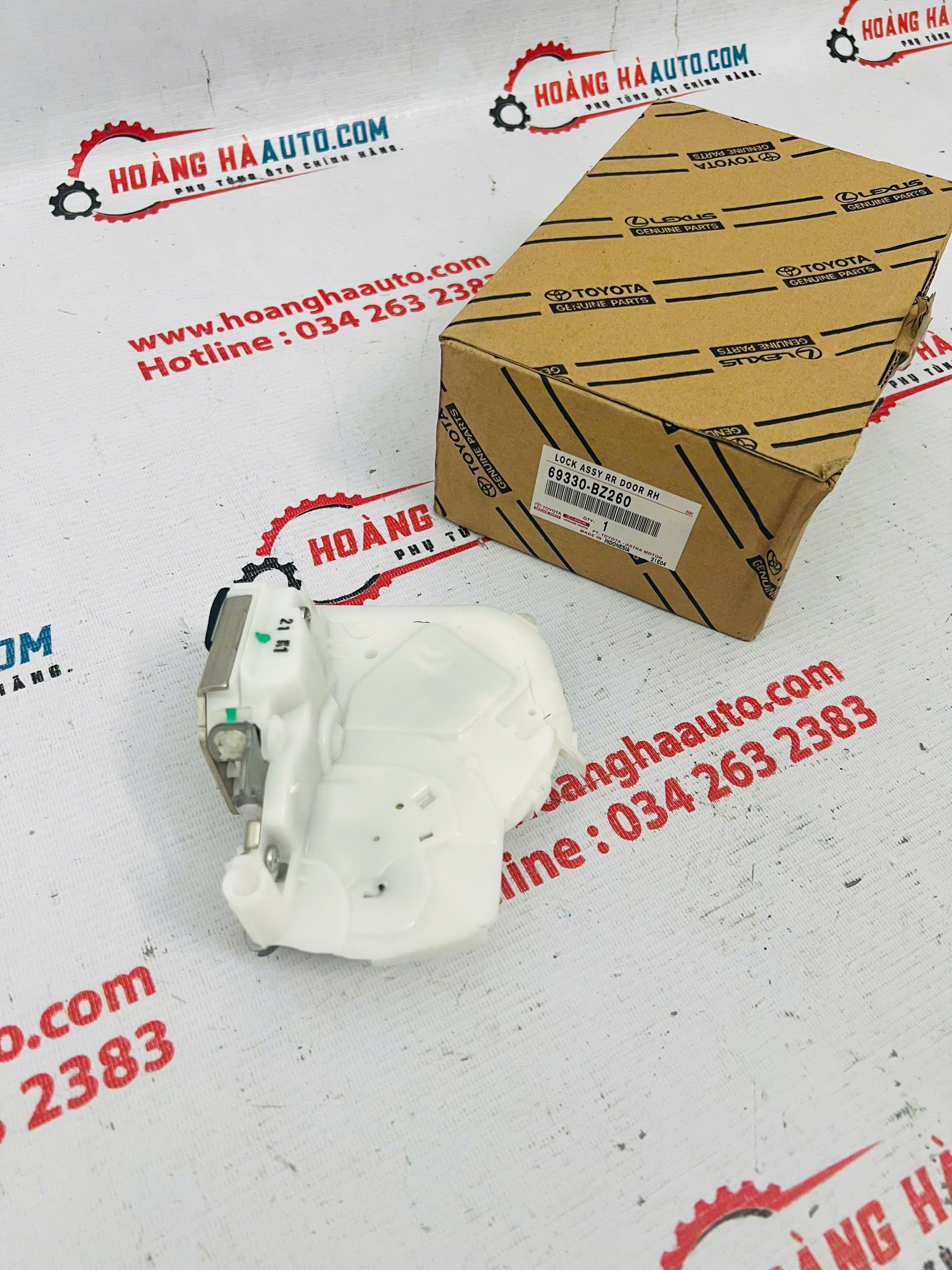Ngoàm khóa cửa sau RH Toyota Wigo 2018 Xịn Chính Hãng | 69330-BZ260 69330BZ260