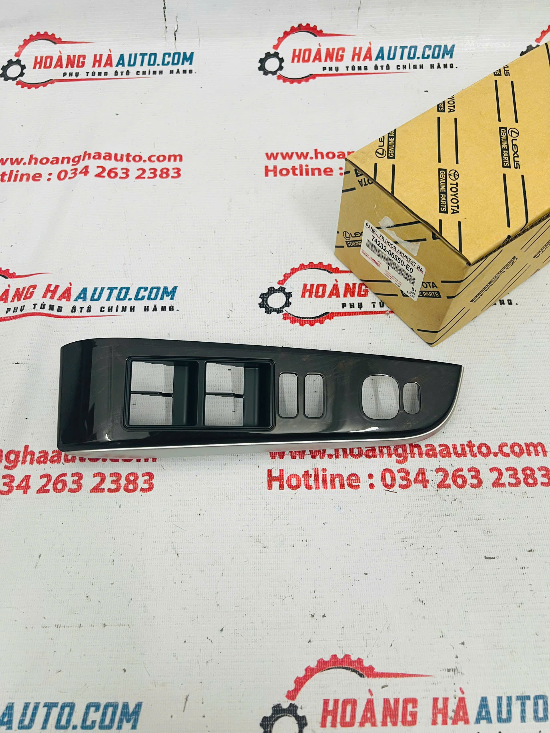 Ốp công tắc tổnng Camry 2.5Q 2015 Xịn Chính Hãng | 74232-06550-E0 7423206550E0
