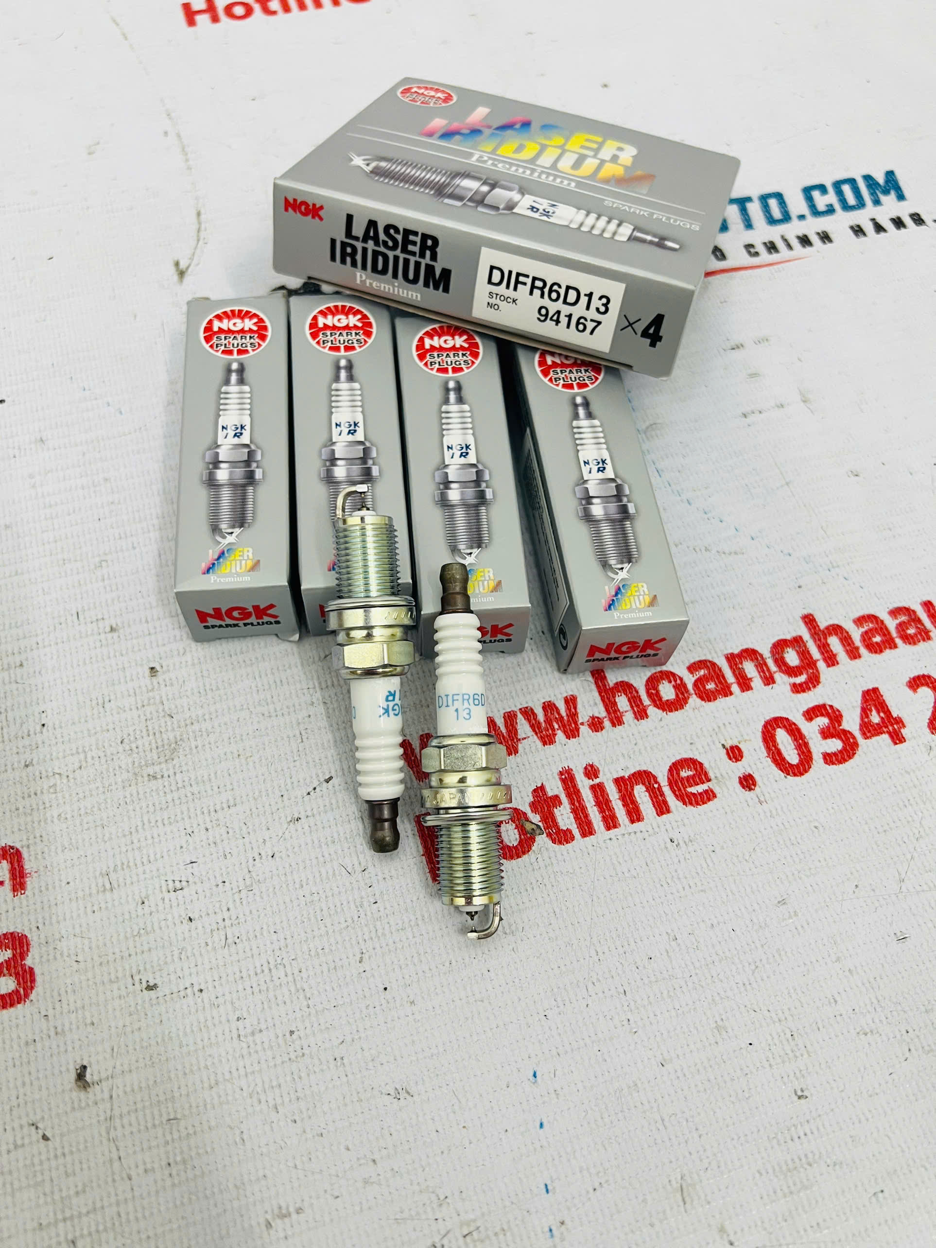 Bugi Honda City 1.5 LASER IRIDIUM thương hiệu NGK | DIFR6D13 94167 DIFR6D1394167