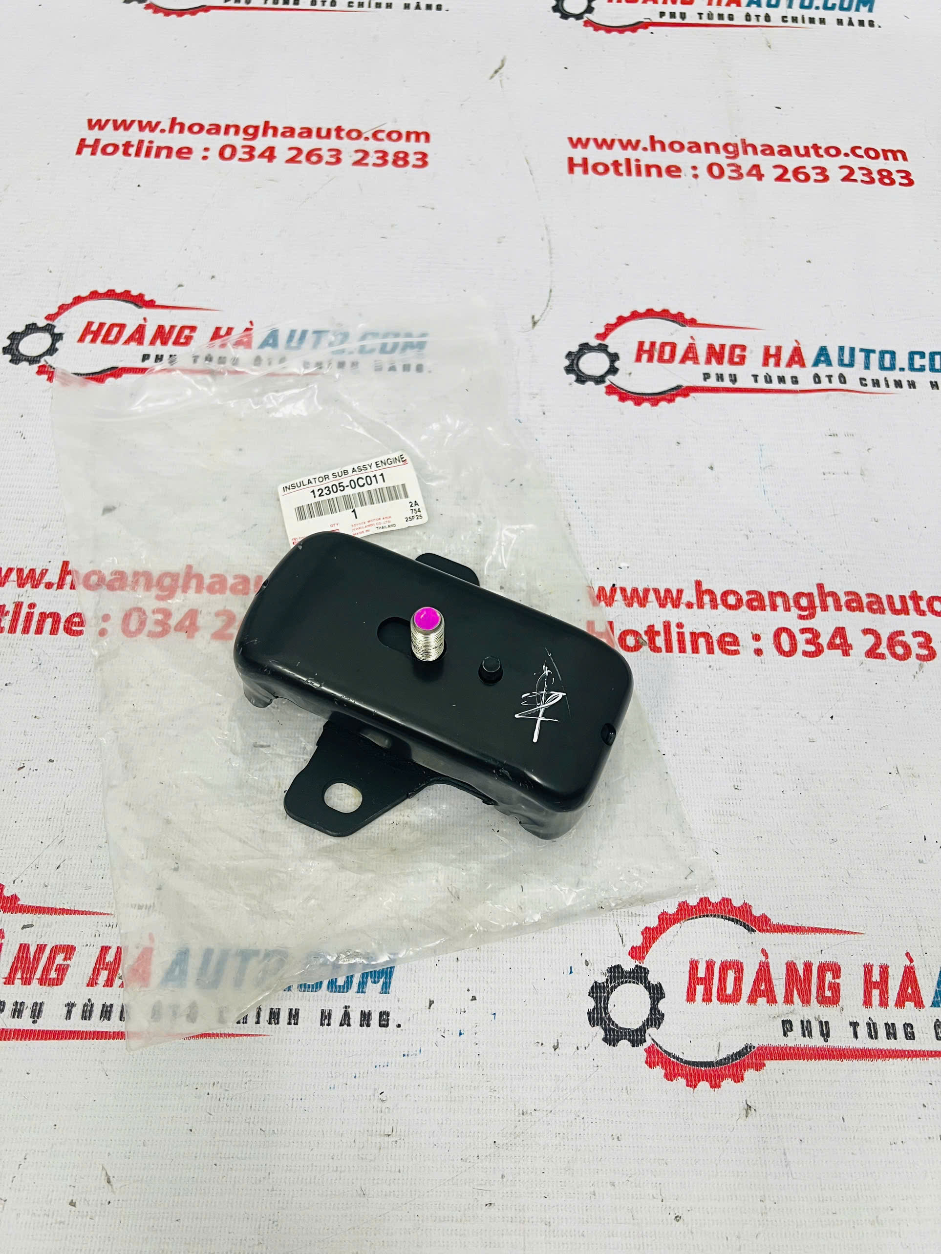 Chân máy Toyota Innova 2006-2015 RH Xịn Chính Hãng | 12305-0C011 123050C011