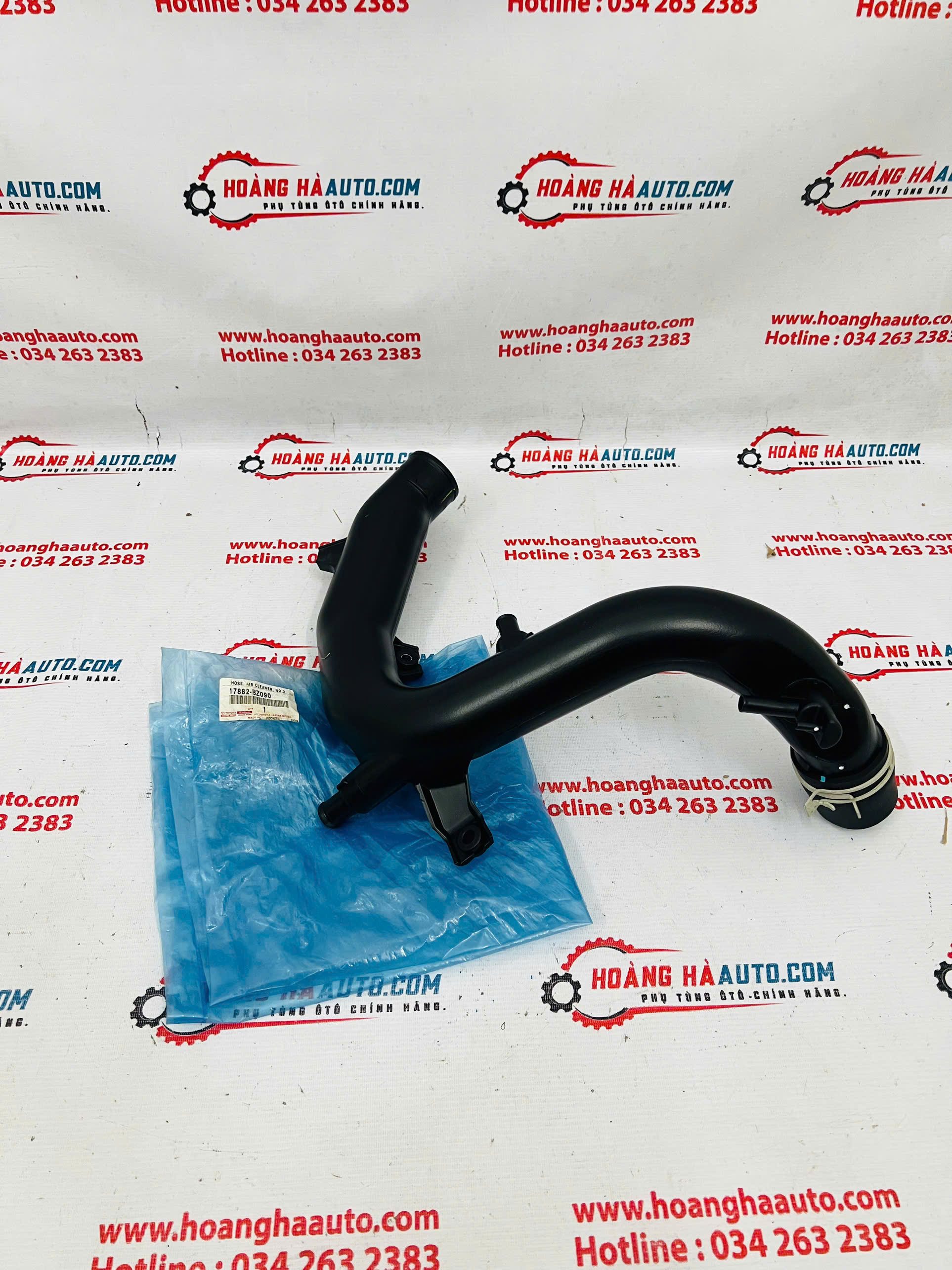Ống gió Turbo vào nắp hộp lọc gió trên Toyota Raize 2022 Xịn chính hãng | 17882-BZ090 , 17882BZ090
