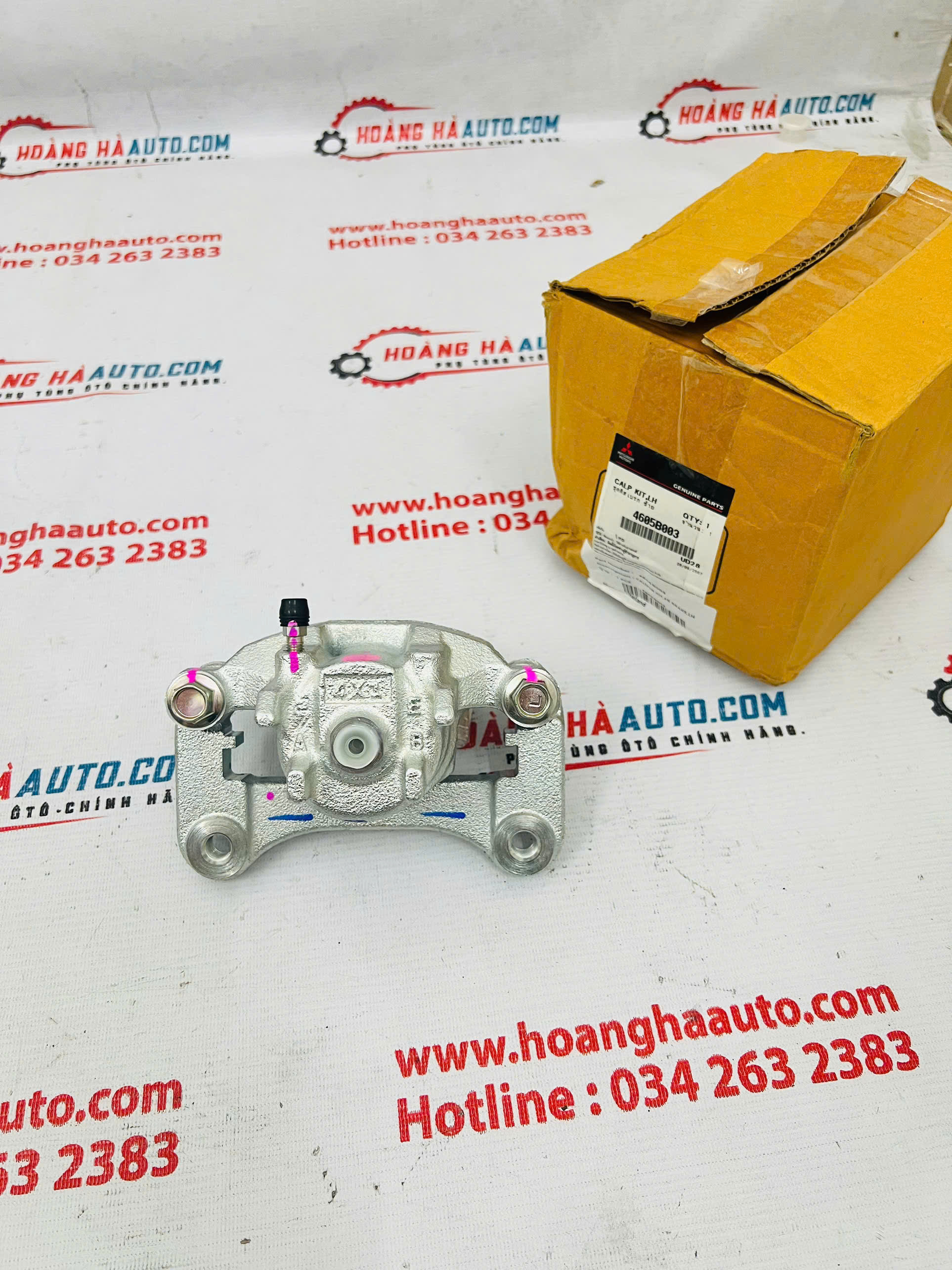 Cụm phanh trước LH Mitsubishi Attrage 2015-2019 xịn chính hãng | 4605B003