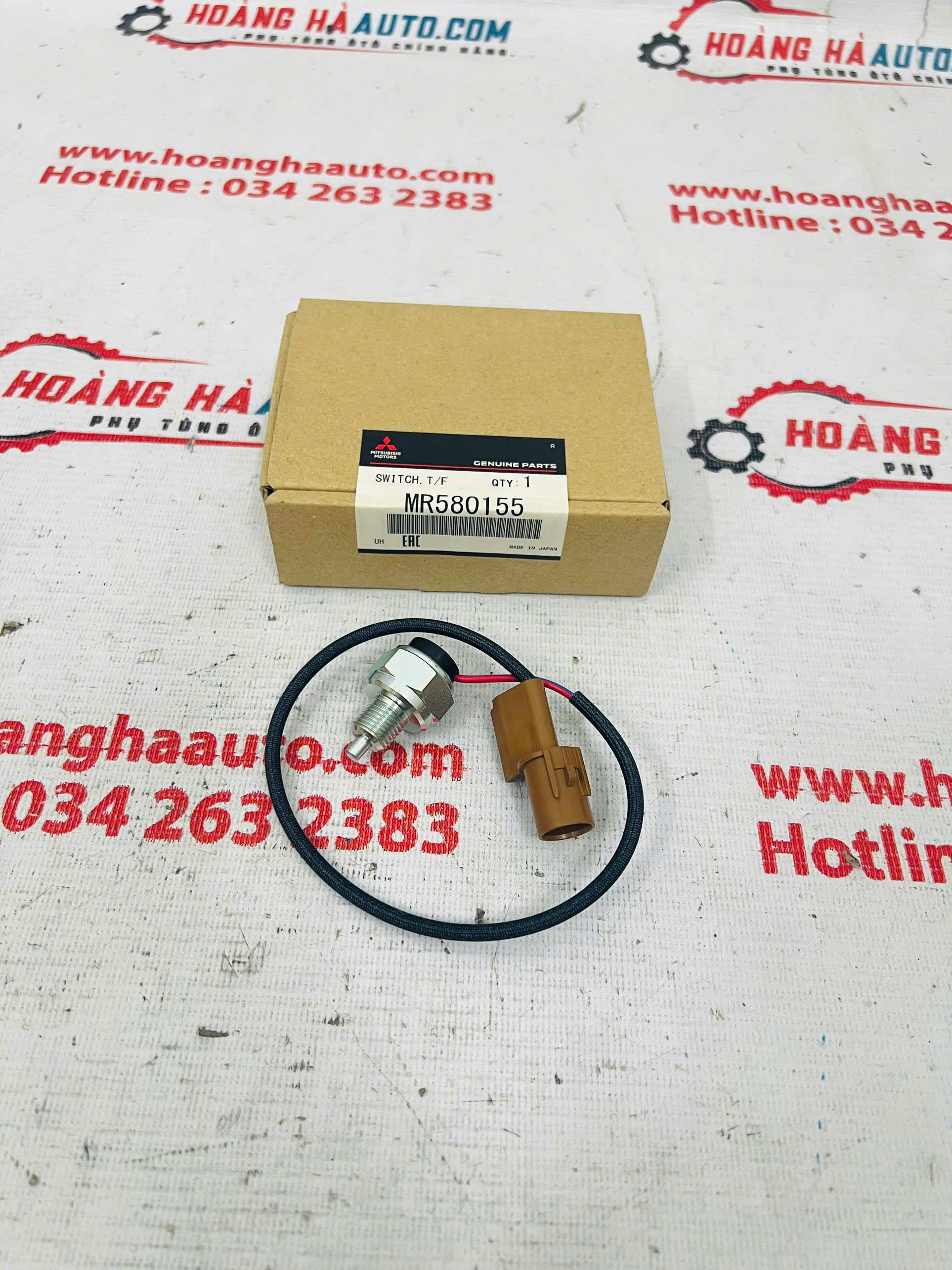 Công tắc báo vị trí cài cầu Mitsubishi Pajero 2008-2013 Xịn Chính Hãng | MR580155 MR580155