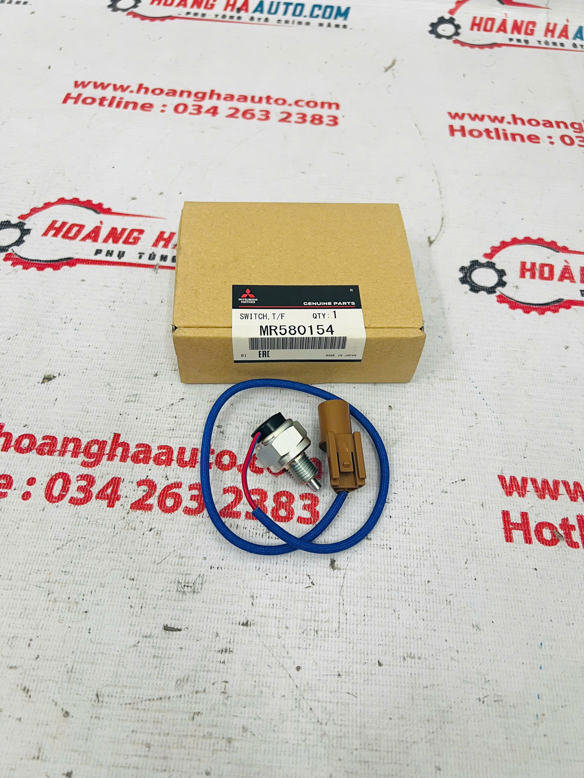 Công tắc báo vị trí cài cầu Mitsubishi Pajero 2008-2013 Xịn Chính Hãng | MR580154 MR580154