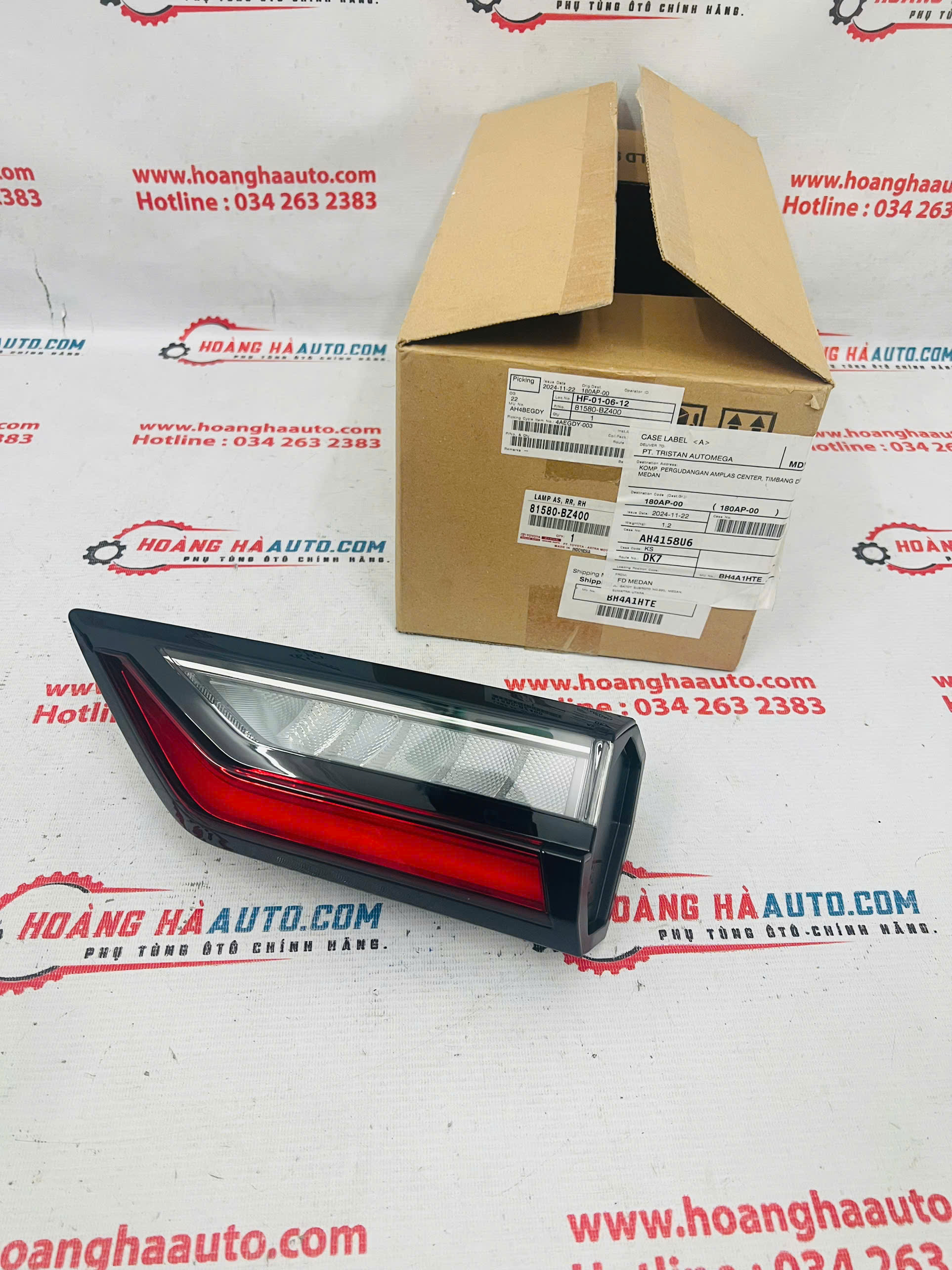 Đèn hậu miếng trong RH Toyota Yaris Cross 2023-2024 Xịn Chính Hãng | 81580-BZ400 81580BZ400