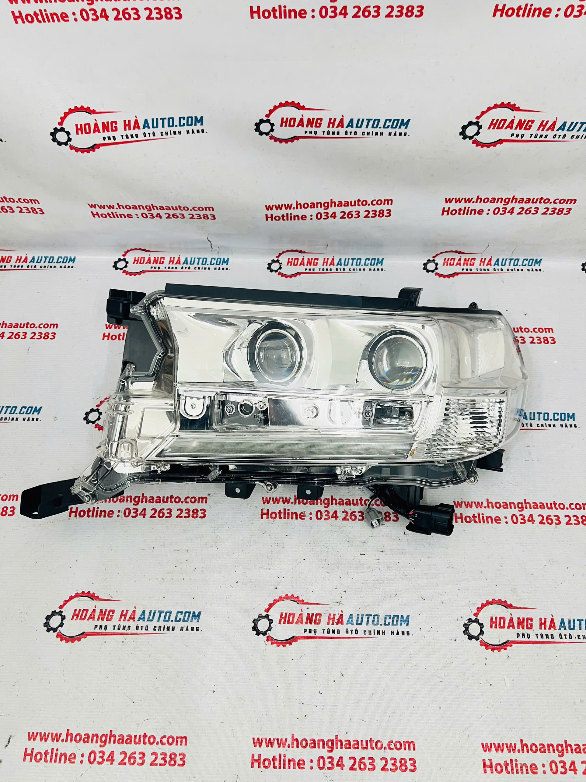 Đèn Pha Toyota Land Cruiser 2015- 2021 Xịn Chính Hãng |  81106-60K12 8110660K12