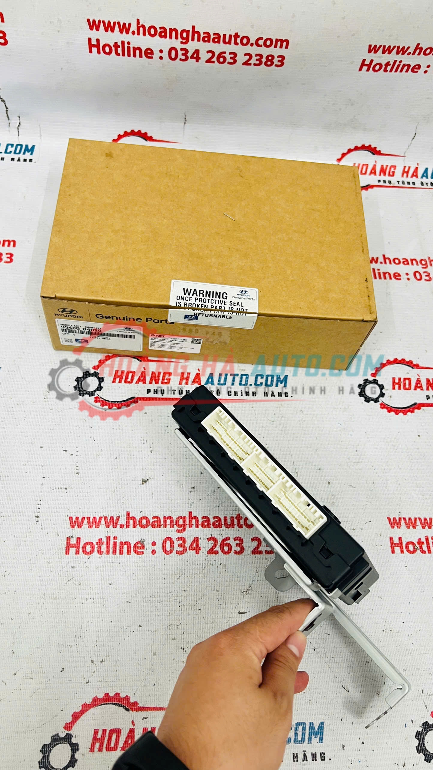 Hộp điều khiển chìa khóa Key Huyndai I10 Grand 2014 - 2016 Xịn | 95480 B4020 , 95480B4020