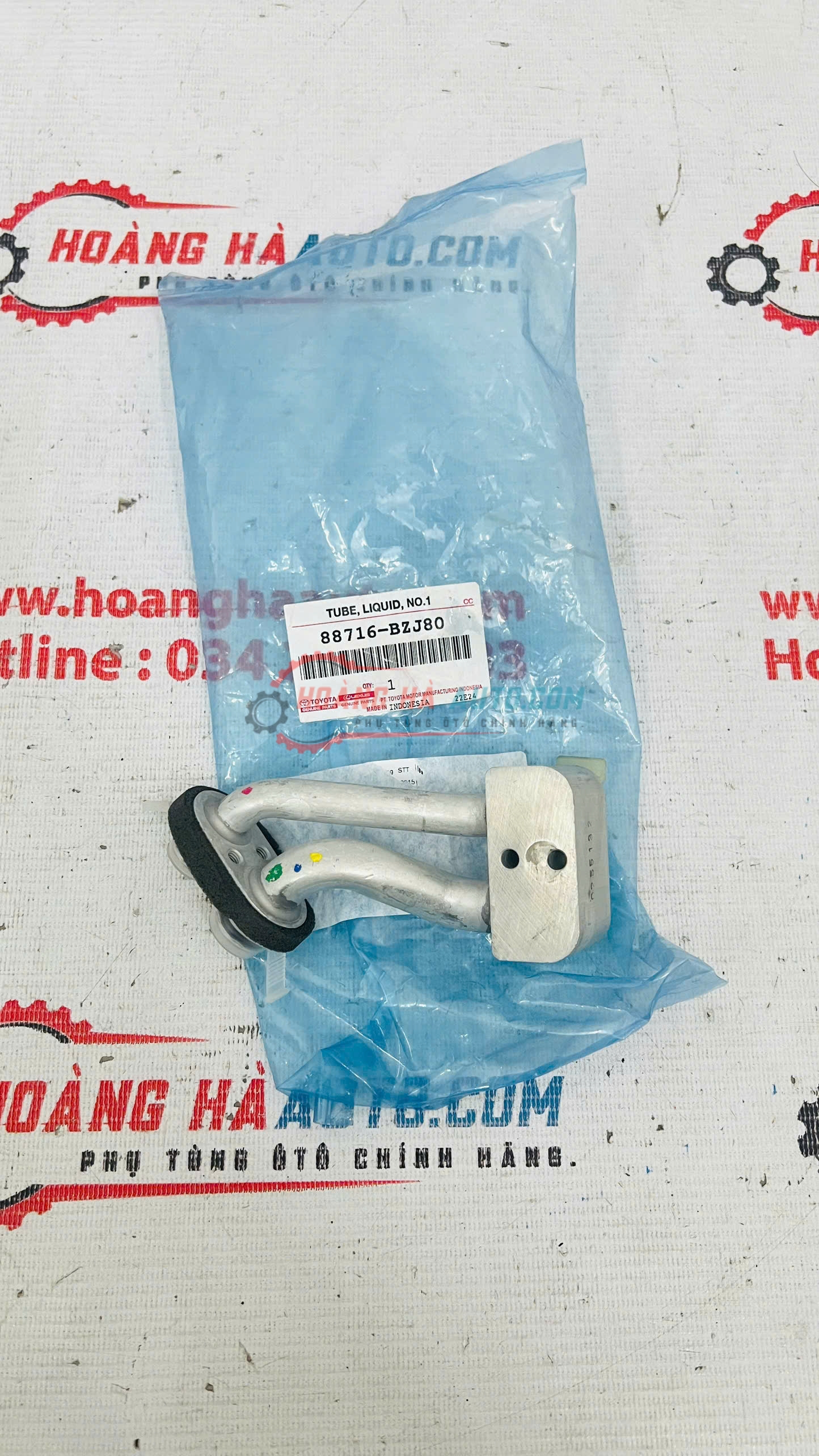 Ống co từ dàn lạnh ra van tiết lưu Toyota Avanza - Raize 2022 Xịn | 88716-BZJ80 , 88716BZJ80