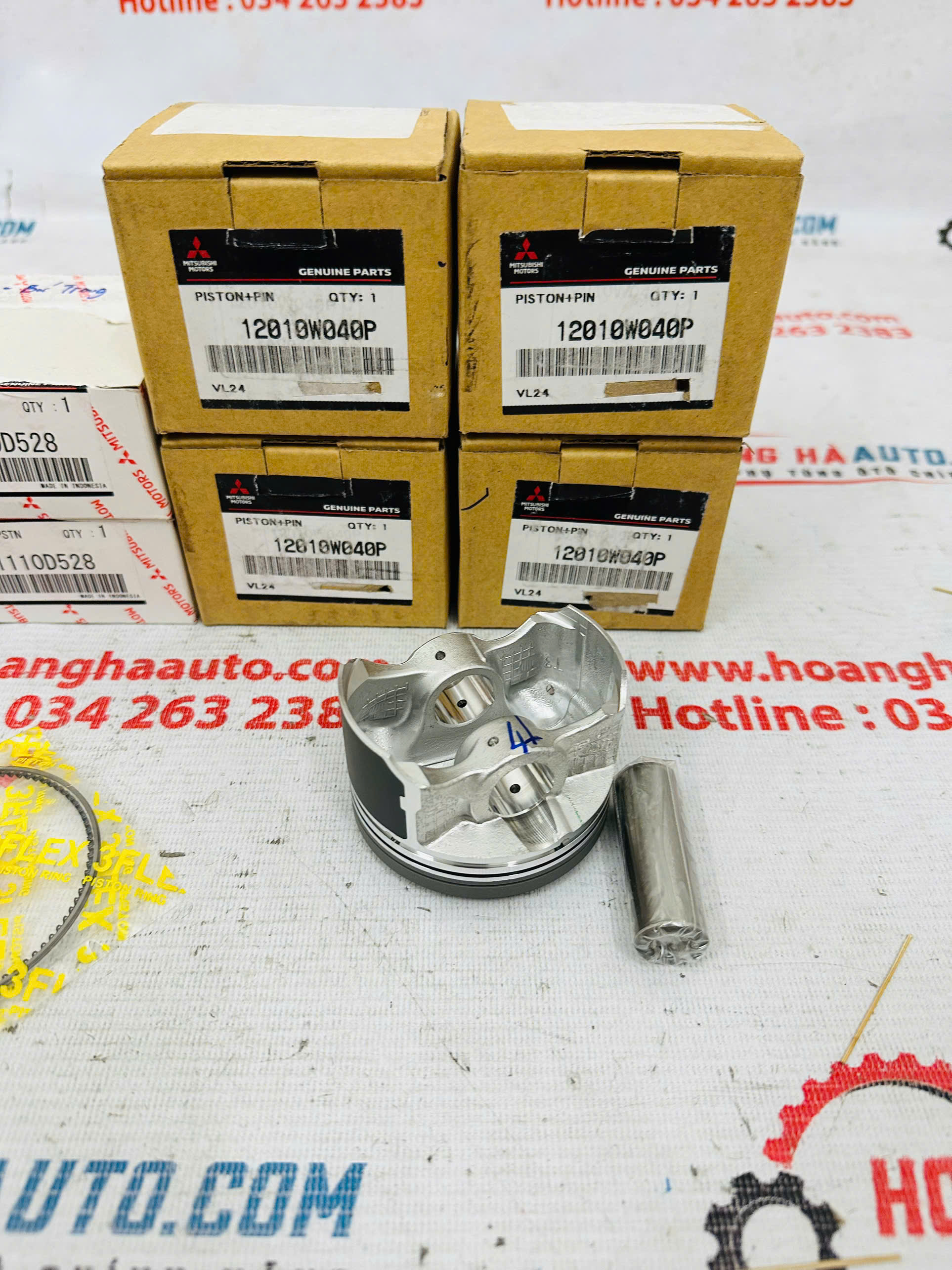 Piston cos0 Attrage 2015 | 12010W040P